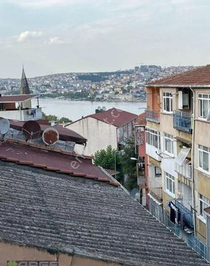 Balat Yavuz Selim Camii Karşısı 3+1 Kiralık Daire