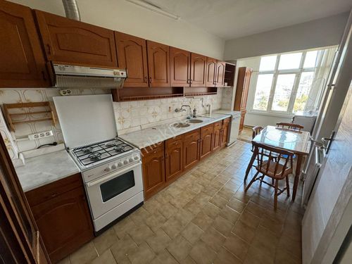  LEVENT'TEN KEKLİKPINARI MAH. ONUR SİTESİNDE 3+1 120 M2 ÖNÜ AÇIK ASANSÖRLÜ ARA KATTA