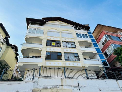  EMLAKPARKTAN KALE YAMACINDA ŞEHİR MANZARALI KİRALIK 2+1 DAİRE