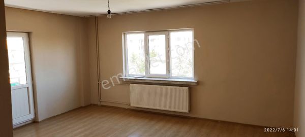  GÜNDOĞDU MAHALLESİNDE SİTE İÇİ 2+1 ARA KAT SATILIK DAİRE