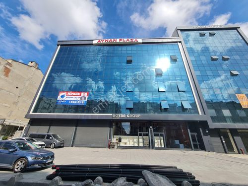 Remax Ala'dan Tranway Durağı'nda Komple Kiralık Bina