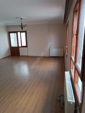 BEYAZEVLERDE 3+1 KOMBİLİ KİRALIK DAİRE