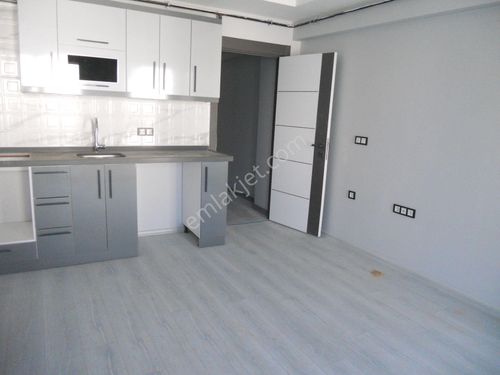  YILDIRIM EMLAKTAN YENİMAHALLEDE SATILIK ARAKAT 1+1 DAİRE