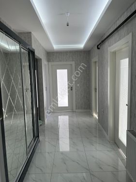 AKSARAY MERKEZ EREĞLİKAPI MAHALLESİNDE 3+1 SATILIK DAİRE 