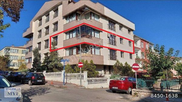  BAHÇELİEVLERDE KÖŞE BAŞI GENÇ BİNADA 4+1 KOMBİLİ ÖN ARA KAT NET:160-M²