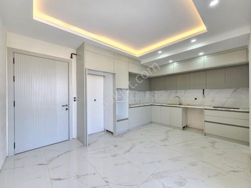  Denizli 1200 Evler'de 3+1 180 m2 Lüks Satılık Daireler