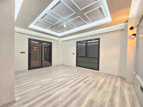  Denizli Karahasanlı'da 3+1 160 m2 Panjurlu Lüks Satılık Daire