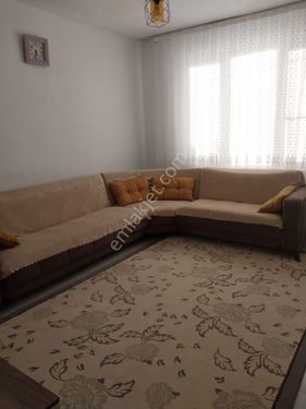  EDREMİT GÜMRÜKTE EŞYALI KİRALIK DAİRE