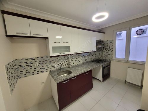  ARIKOĞLUNDAN  CADDE  ÜSTÜ ÇİFT CEPHE 2+1 95M2 3. ARAKAT KİRALIK BOŞ 