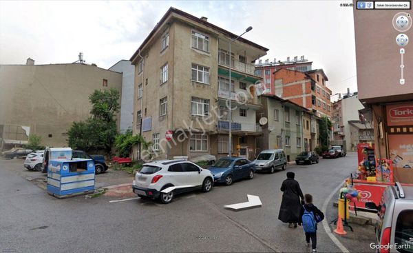 KARAGÖZ EMLAK İNŞAAT SATIYOR MERKEZDE DAİRE 3+1