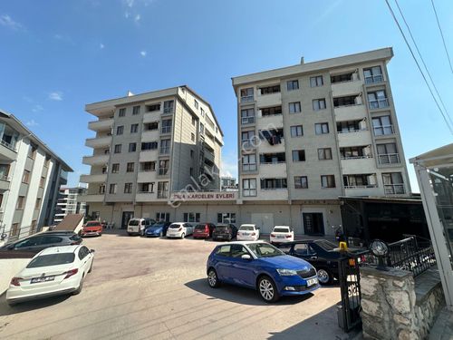  BAHAR'dan ÇİFT DAİRE UYGUN FİYAT 2+1 EŞYALI GENİŞ m2 SİTE İÇİ