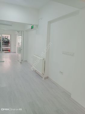 Sarıyer Merkez mahalesi'nde ofis, poliklinik,büro 