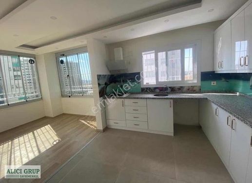 #CADDE ÜSTÜ GENİŞ 3+1 KAPALI M DAİRE