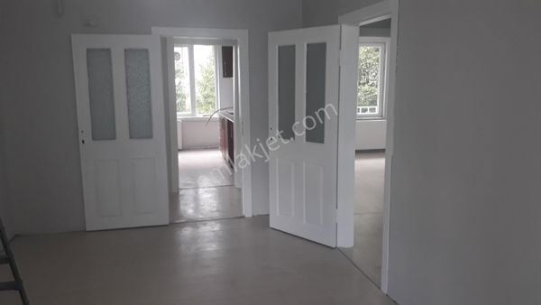 kiralık 3+1 daire ici yapılı sehir merkezinde