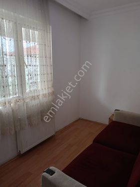  MÇ EMLAK'TN ALSANCAK MAH'DE 3+1  SATILIK DAİRE