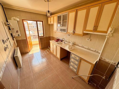  ETLİK YAYLA MAHALESİNDE 3+1 ASANSÖRLÜ 3.KAT MANZARALI DAİRE