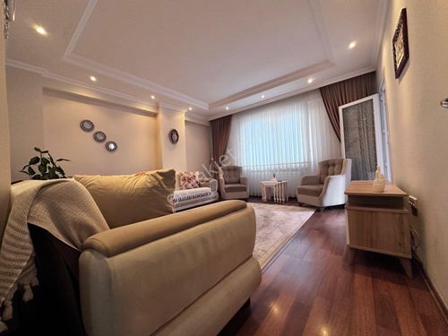  METROBÜSE YAKIN GENİŞ AİLELERE ÖZE 2+1 ACİL SATILIK FIRSAT DAİRE !!