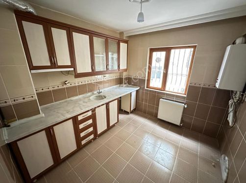  (891) ÇAVDEMDEN ESERTEPEDE CADDE YAKINI ASANSÖRLÜ 2+1 Y. GİRİŞ ALTI DAİRE OLAN FIRSAT YATIRIMI!!!