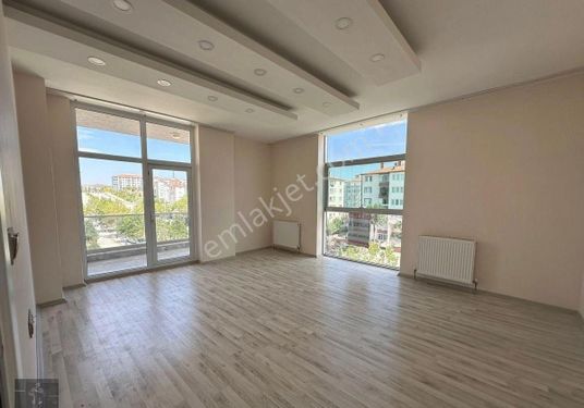 SEVENCAN EMLAKTAN BİŞKEK CADDESİNDE KİRALIK DAİRE