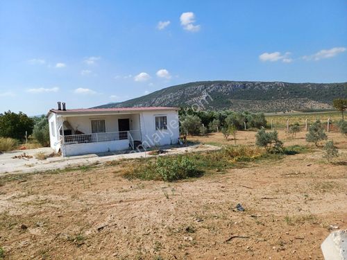  ÇAKALTEPE KARAKUYU YOLU ÜZERİNDE 80M2 EV 1560M2 ARSA MENDERES İZMİR