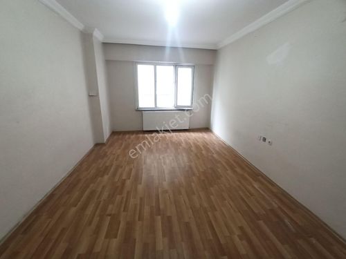  HİCRET EMLAKTAN FATİH MH 2+1 125 M2 GENİŞ FERAH KULLANIŞLI KİRAL