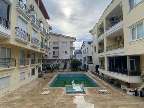 Didim Havuzlu Sitede Satılık 2+1 Ara Kat Daire