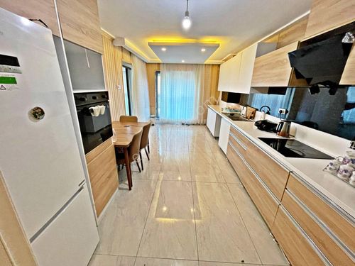  YÜKSELTEPEDE 230 M2 5+1 SİTE İÇİ İSKANLI DAİRE