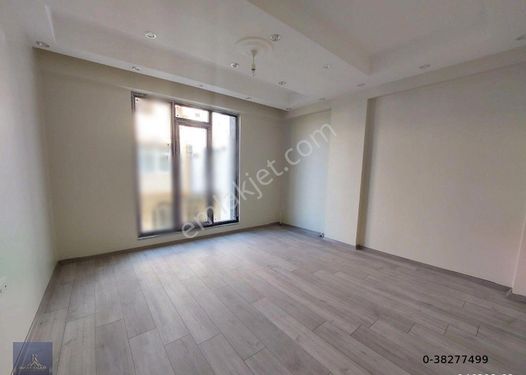 ÇOBANÇEŞME MAHALLESİNDE 1+1 AYRİ MUTFAK ARAKAT BALKONLU DAİRE