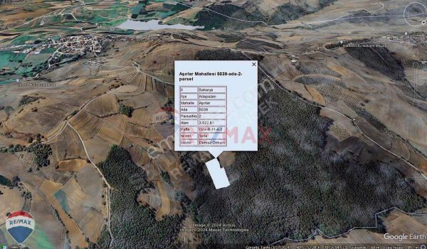 Sakarya Adapazarı Aşırlar'da 3.923 m2 Satılık Tarla