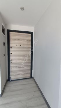 SARIÇAM ÇATALAN CADDESİ ÜZERİNDE YENİ STADYUMA ÇOK YAKIN 2+1 AÇIK MUTFAK ANKASTRELİ SIFIR DAİRE