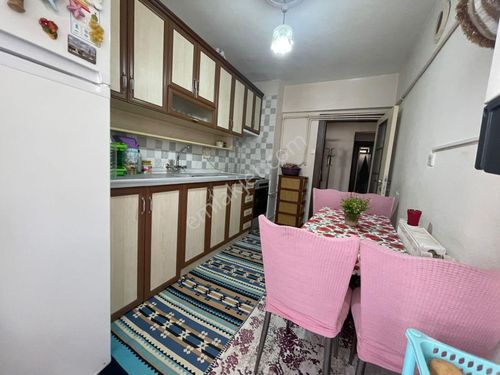 MAREŞAL ÇAKMAK MAH ARA KATTA YAPILI GÜNEY CEPHELİ 3+1 SATILIK DAİREE