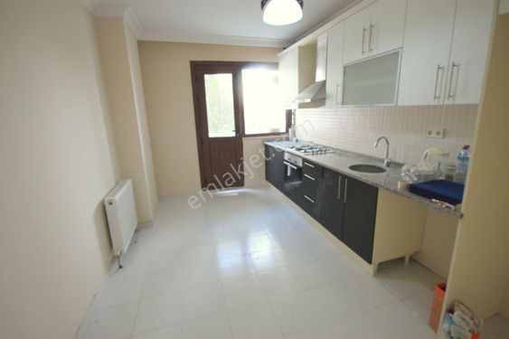  GRİ'DEN TUZLA YAYLADA A.OTOPARKLI 3+1 145 M2 KİRALIK TEMİZ DAİRE