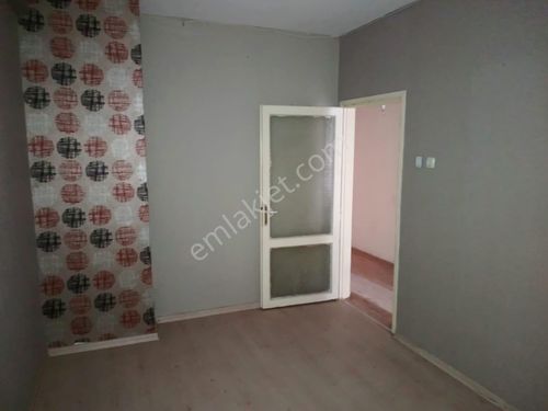 Barajyolunda Cadde Üzeri Kiralık 3+1 Ofis