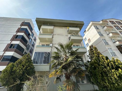 GÖRÜKLE MERKEZDE 9000 TL KİRACILI DAİRE