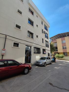  BUCA NIN MERKEZİNDE 1+1 EŞYALI DOĞALGAZLI DAİRE