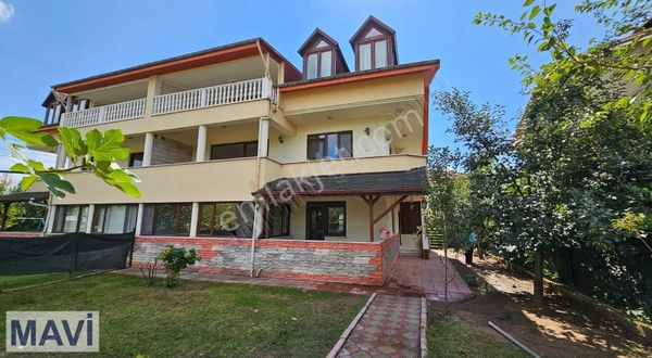 REMAX MAVİ'DEN HENDEK 'DE SATILIK 6+1 SATILIK VİLLA