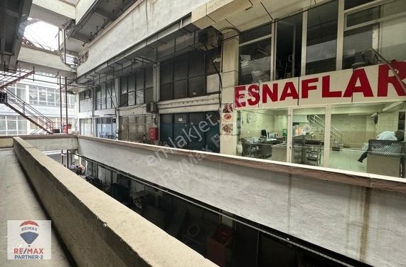 EYÜPSULTAN TOPÇULAR İŞ MERKEZİNDE SATILIK ATÖLYE