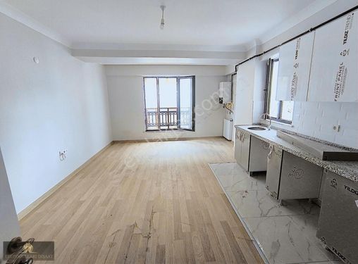 BAYRAMPAŞA ORTA MAH.3+1 140M2 SIFIR LÜKS SATILIK DUBLEKS DAİRE