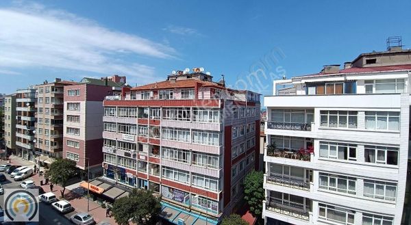 İlkadım Bahçelievler İstiklal Caddesi'nde Satılık Ofis İşyeri