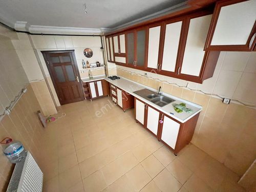 LOFT'TAN ÖVEÇLER VADİSİ YAKINI ARA KAT 3+1 140M2 KİRALIK DAİRE.!