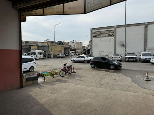 Küsget 'te B Blok Ana Cadde Üzeri 1.tip Satılık Dükkan