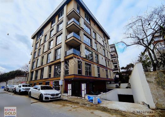 REMAX GOLD ÜSKÜDAR FETİH PAŞA KORUSU YANIBAŞINDA SATILIK 1+1