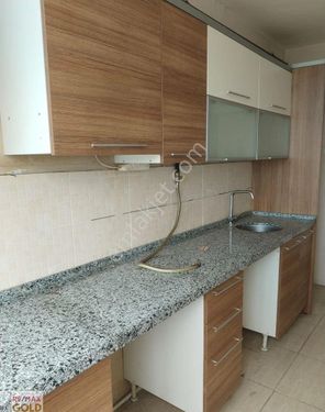 Yenişehir Mah.göçmen Konutları 3997 Ada' Da Kiralık 2+1 Daire..