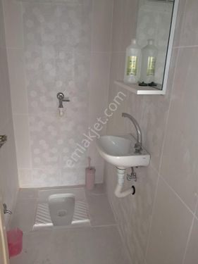 Paylaş Kazan Beştepe De Ön Cephe Üst Kat Yapılı Bağımsız 3+1 Kiralık Daire