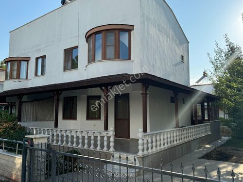 Burhaniye İmko Sitesinde Yazlık Villa