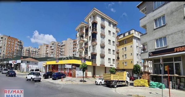 ÇEKMEKÖY AYDINLAR MAH CADDE ÜZERİ 2+1 ARA KAT KİRALIK DAİRE