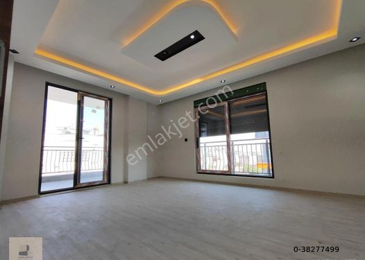 AKTOPRAK MAHALLESİNDE LÜKS SATILIK EBEVEYN BANYOLU 3+1 DAİRE