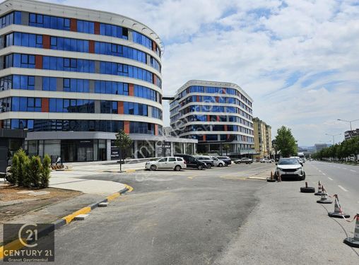 Pendik Yenişehir Mahallesi Osmanlı Bulvarında Kiralık Ofis