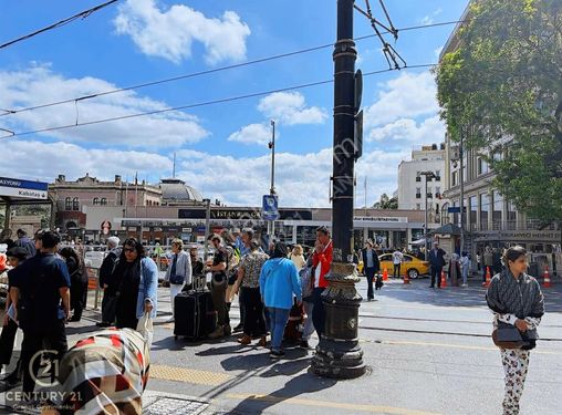 Tarih Kokan Bir Mülk Kürkçü Han Avluda Satılık Dükkan