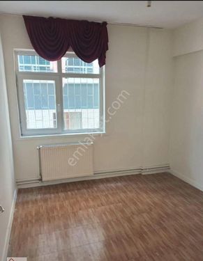 ÇANKAYA KÜÇÜK ESAT BAHÇE KATI AİLE APARTMANI   KİRALIK     3+1